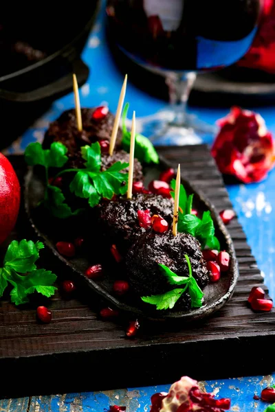 Marokkaanse gehaktballetjes met granaatappel glaze.style rustiek — Stockfoto