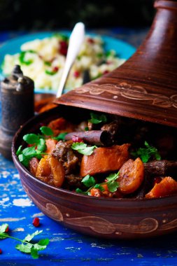 kuzu squash ve kayısı tagine.style rustik