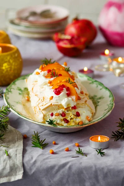 Winterfrucht pavlova roulade.style Weinlese — Stockfoto