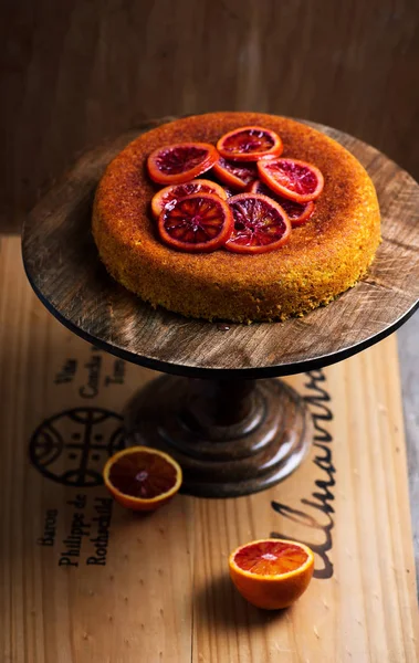 Blutorange Polentakuchen. Selektiver Fokus — Stockfoto