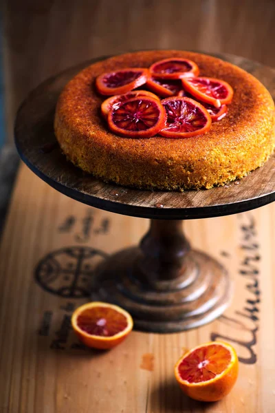 Kan portakal Polenta Cake.selective odak — Stok fotoğraf