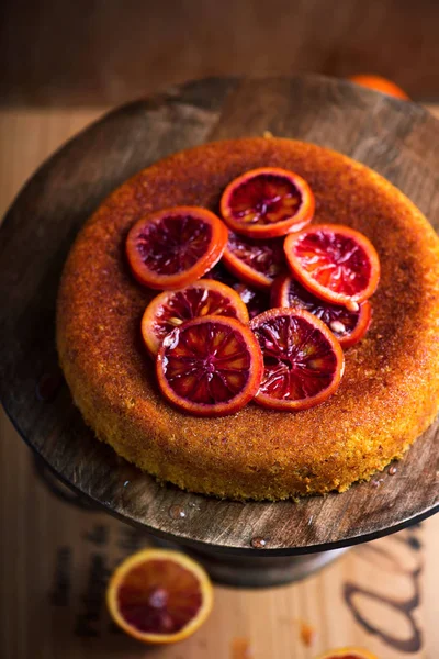 Bloody Orange Polenta Cake.selective focus — стоковое фото