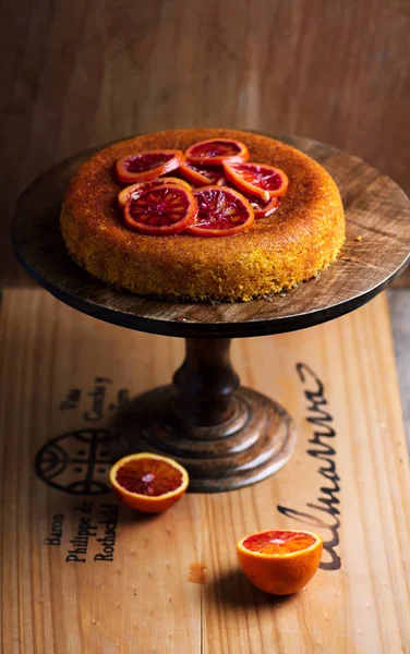 Naranja sangre Polenta Cake.selective foco — Foto de Stock
