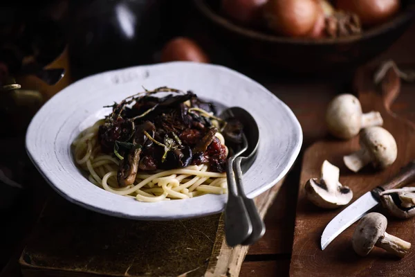 Wine and mushroom sauce pasta..style rustic