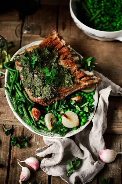 Osterlamm Mit Gemüse Und Kräutern Style Rustic Selektiver Fokus — Stockfoto