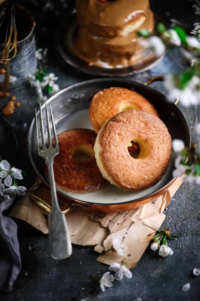 Esmaltado Tres Leches Donuts Style Vintage Selective Focus — Foto de Stock