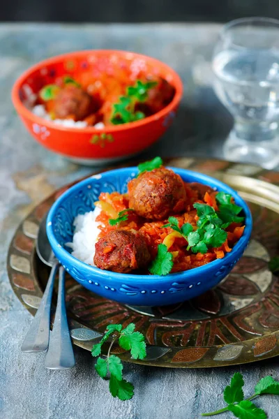 Vegan Marokański Gulasz Meatball Selektywne Focus Style Vintsge — Zdjęcie stockowe