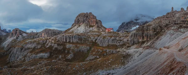 피난 Locatelli, Dolomites, 남쪽 티 롤, 이탈리아 — 스톡 사진