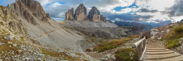 A Rifugio Locatelli, Dolomitok, Dél-Tirol, Olaszország — Stock Fotó