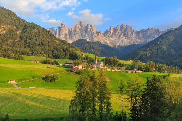 Santa Maddalena, Val di Funes, Dolomitok, Olaszország — Stock Fotó