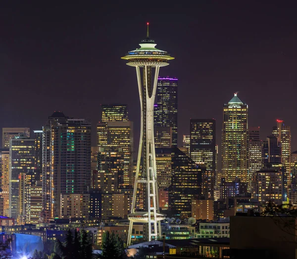 Uitzicht over de stad Seattle van Kerry Park — Stockfoto