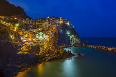 Günbatımı Cinque Terre, Manarola, Toskana, İtalya