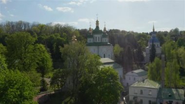 Vydubychi Manastırı Havadan Görünümü, Kiev, Kyiv, Ukrayna