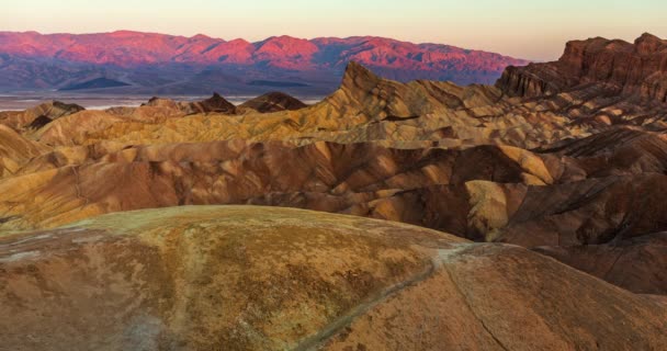 Nascer Sol Zabriskie Point Parque Nacional Vale Morte Eua Time — Vídeo de Stock