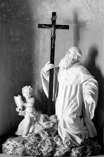 Camaldoli, ile Asisi St Francis heykeli. — Stok fotoğraf