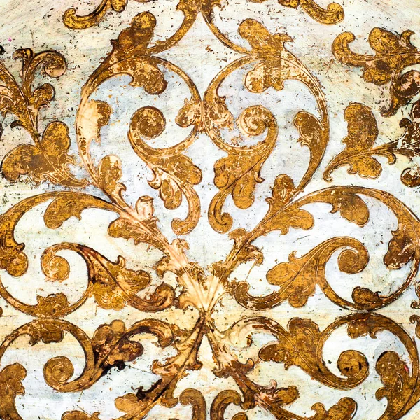 Altın dairesel güzelleşmek dekorasyon — Stok fotoğraf