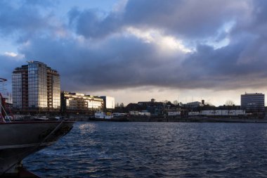 Kiel, Almanya. 5 Ocak, 2017. Kiel, sermaye Schleswig-Holstein, Kuzey Almanya, fırtına ön 