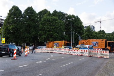 Kiel, Almanya - 16 Haziran 2017: Güvenlik önlemleri ve polis kontrollerin Kieler Woche 2017 sırasında