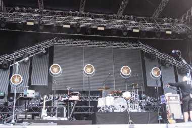 Kiel, Almanya - 16 Haziran 2017: Singersongwriter Amy Mcdonald Soundcheck Hoern aşamada Cuma Kieler Woche 2017 sırasında performans