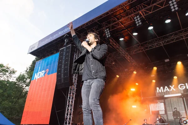 Kiel Alemania Junio 2017 Cantautor Max Giesinger Actuará Ndr Stage — Foto de Stock