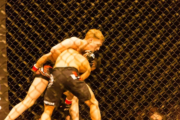 ハンブルク ドイツ 2017 アレクサンダー 光沢と我々 Mma 中ムスタファ Ahmedi との戦い — ストック写真