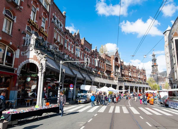 Амстердам Нідерланди Квітень Raadhuisstraat Вулиці Королівська День Вестеркерк Фоні Квітня — стокове фото