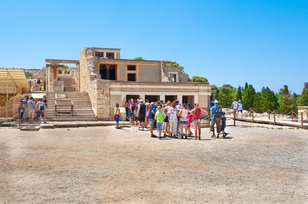 Crete Grèce Juillet Les Touristes Aiment Visiter Palais Knossos Juillet — Photo