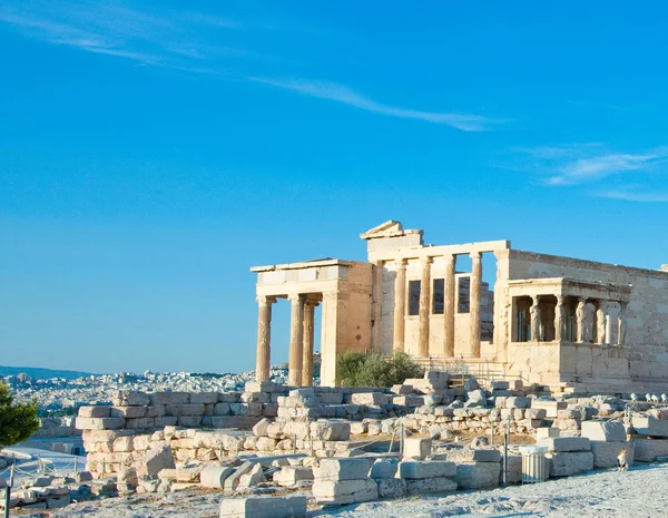Das Erechtheion Mit Panorama Von Athens Auf Der Spitze Der — Stockfoto