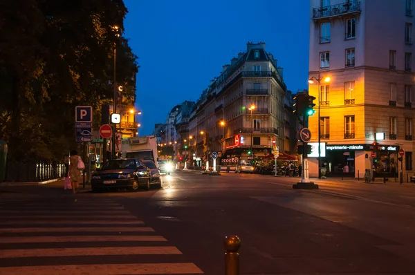 Paris Frankrijk Augustus Parijse Straat Nachts Mensen Straat Augustus 2009 — Stockfoto