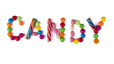 Şeker kelimesi şekerle yazılır.