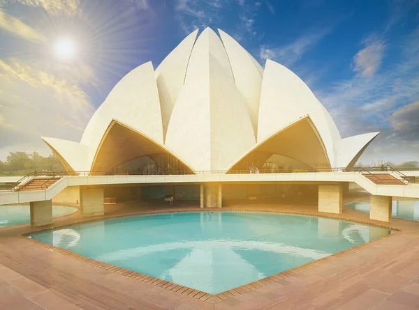 Świątynia lotosu, znajduje się w New Delhi, Indie. — Zdjęcie stockowe
