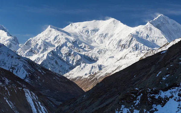 Montanhas Annapurna nos Himalaias do Nepal . — Fotografia de Stock