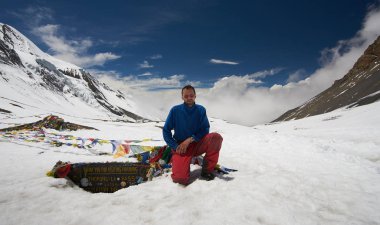 Güzel sonbahar manzara, Altay Dağları Rusya.