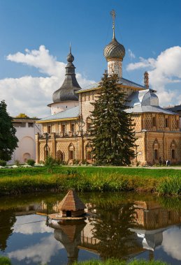 Varsayım Katedrali ve Rostov Kr diriliş Kilisesi