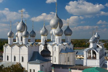 Varsayım Katedrali ve Rostov Kr diriliş Kilisesi