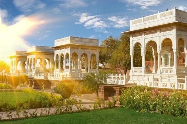 De Jaswant Thada is een cenotaaf gelegen in Jodhpur, in het India — Stockfoto