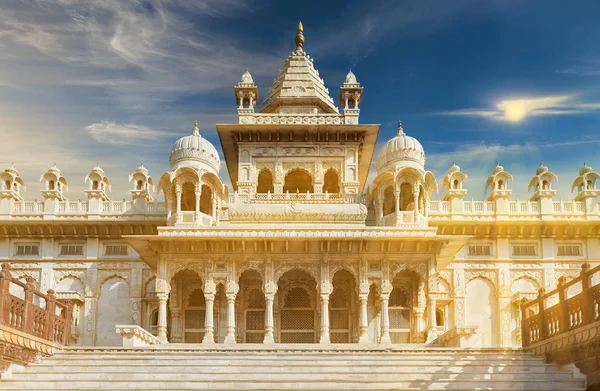 O Jaswant Thada é um cenotáfio localizado em Jodhpur, na Índia — Fotografia de Stock