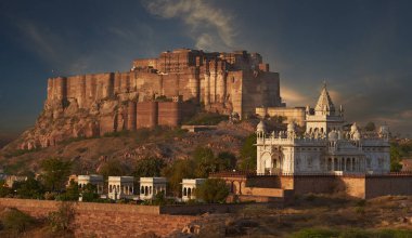 Mehrangarh Kalesi ve Jaswant Thada Türbesi