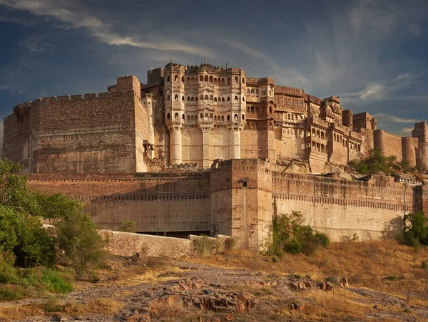 Mehrangarh Fort localizado em Jodhpur, Índia . — Fotografia de Stock