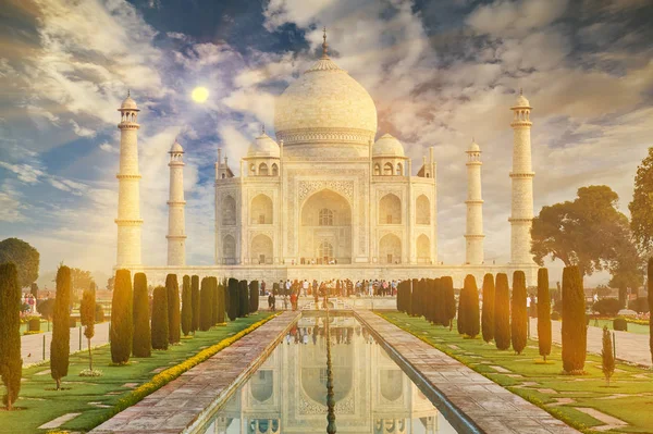 Taj Mahal indiai Agra. 7 világ csodája. Gyönyörű Tóthné Őri Ibolya trave — Stock Fotó