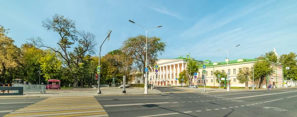 Ayuntamiento de Moscú, Monumento V.S. Vysotsky, Área - Petrovsky Ga — Foto de Stock