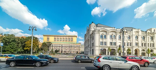 La nueva plaza, el Museo Politécnico, fue creado en el Initi — Foto de Stock