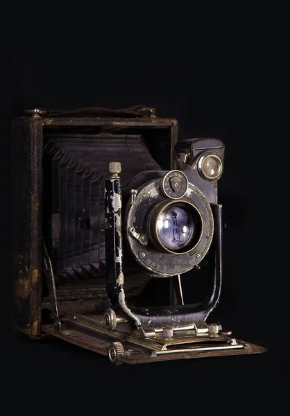 Παλιά Κάμερα Μαύρο Φόντο — Φωτογραφία Αρχείου