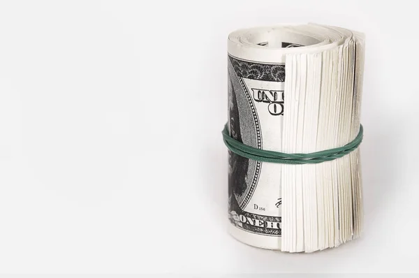 Twisted Bundel Van Honderd Dollar Bills Met Een Elastische Band — Stockfoto