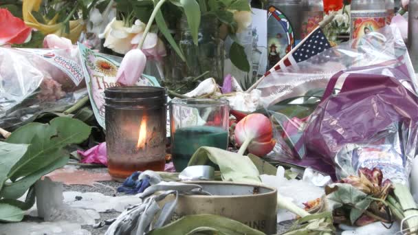 Zbliżenie Świecę Płonącą Czuwaniu Świętującą Życie Ofiar Zbrodni Nienawiści Portland — Wideo stockowe