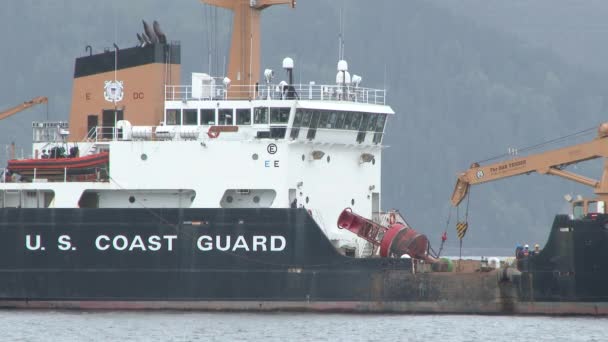 Usa Kustbevakning Vid Columbia River Mellan Washington Och Oregon Ställer — Stockvideo