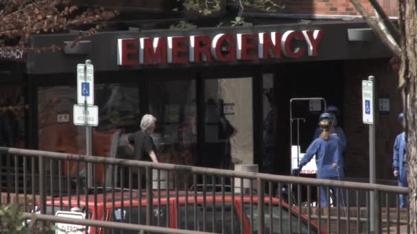 Médecins Infirmières Équipement Protection Préparent Pour Une Vague Patients Covid — Video