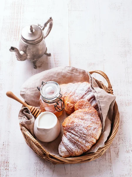 Conjunto tradicional de café da manhã — Fotografia de Stock