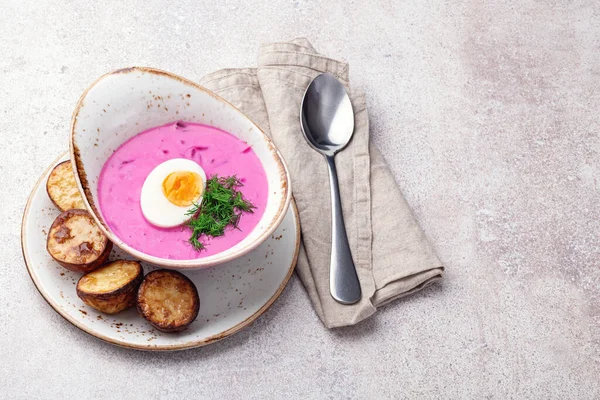 Cold betroot soup (saltibarsciai, holodnik, auksta zupa) on stone background — Stock Image Cold Betroot Soup Saltibarsciai Holodnik Auksta Zupa Stone Background Stock Photo