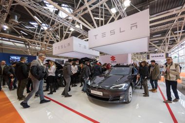 Bologna, İtalya - Aralık, 2017 yaklaşık: Tesma Model S spor araba Motor Show'da.